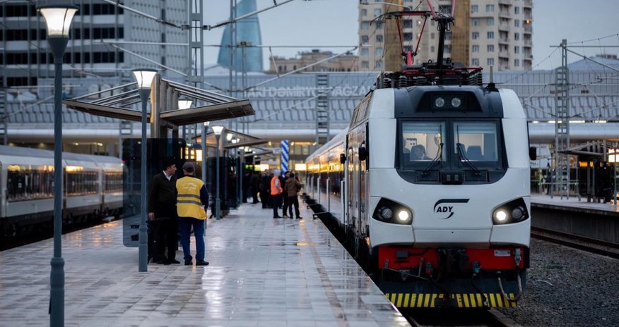 Bakı-Sumqayıt-Bakı ekspres qatarları Bakıxanov və Sabunçuda da dayanacaqlar Bakı-Sumqayıt-Bakı ekspres qatarları Bakıxanov və Sabunçuda da dayanacaqlar