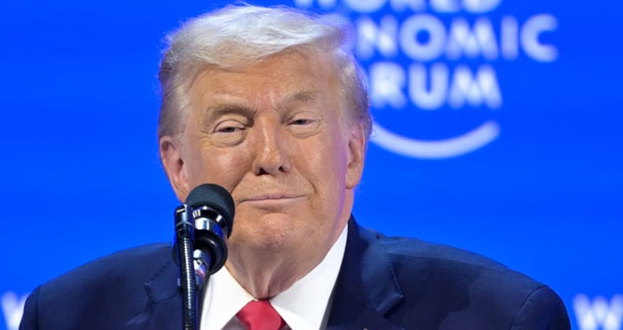Трамп доволен поездкой в Давос Трамп доволен поездкой в Давос