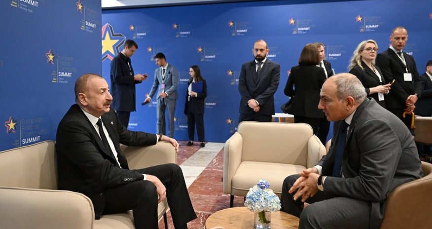 Aliyev and Pashinyan discuss progress in normalization talks in Abu Dhabi Aliyev and Pashinyan discuss progress in normalization talks in Abu Dhabi