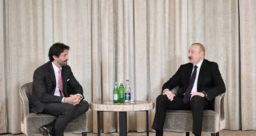 Prezident Münxendə Slovakiyanın müdafiə naziri ilə görüşüb Prezident Münxendə Slovakiyanın müdafiə naziri ilə görüşüb
