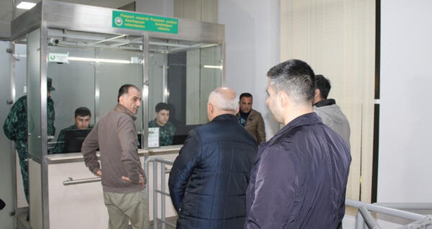 Azərbaycanın Tehrandakı Səfirliyinin 9 əməkdaşı İrandan təxliyə olunub - Yenilənib Azərbaycanın Tehrandakı Səfirliyinin 9 əməkdaşı İrandan təxliyə olunub - Yenilənib