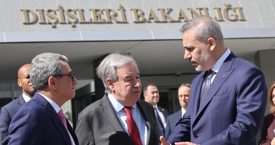 Antonio Quterreş Türkiyədə səfərdədir Antonio Quterreş Türkiyədə səfərdədir