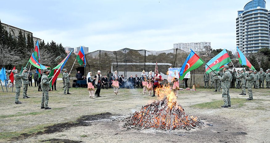 В Азербайджанской Армии торжественно отмечены праздники Новруз и Рамазан В Азербайджанской Армии торжественно отмечены праздники Новруз и Рамазан