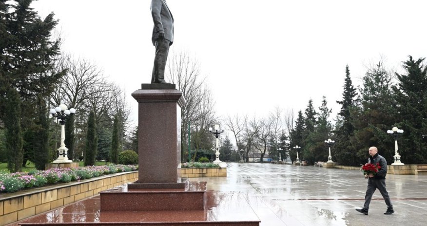 Prezident İlham Əliyev Şamaxı rayonuna səfər edib Prezident İlham Əliyev Şamaxı rayonuna səfər edib