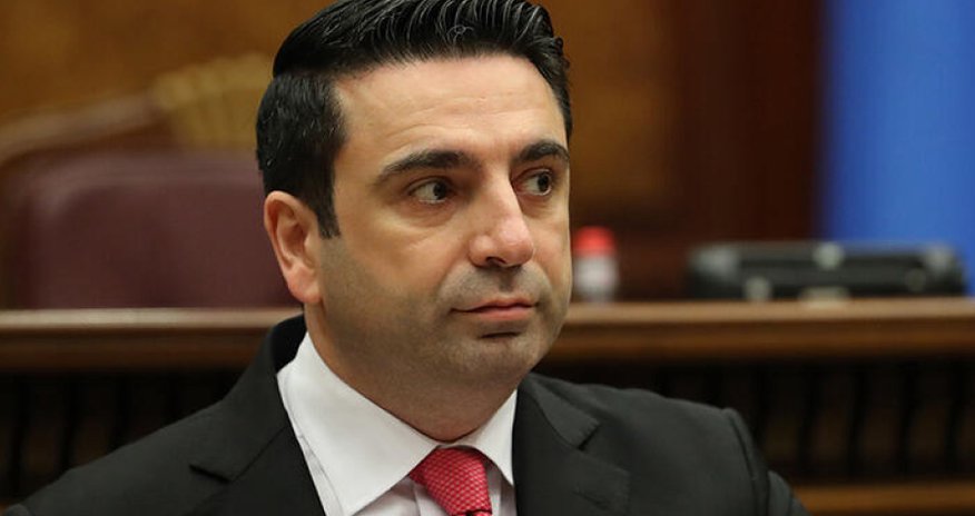Simonyan: Ermənistanın qonşularına qarşı heç bir ərazi iddiası yoxdur Simonyan: Ermənistanın qonşularına qarşı heç bir ərazi iddiası yoxdur