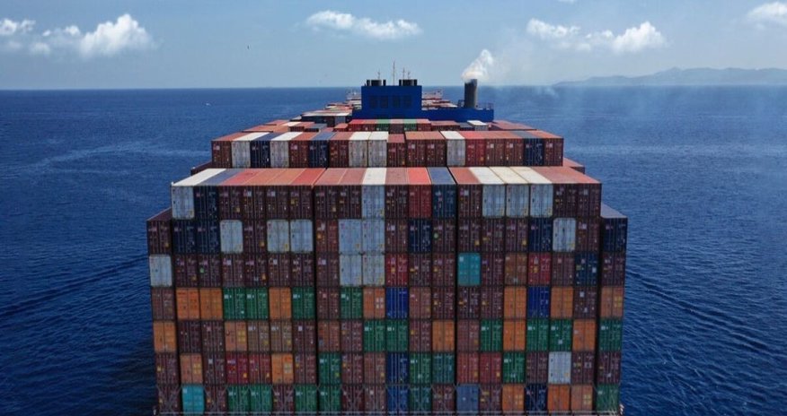 Media: Iran strikes Israeli container ship with ballistic missile Media: Iran strikes Israeli container ship with ballistic missile