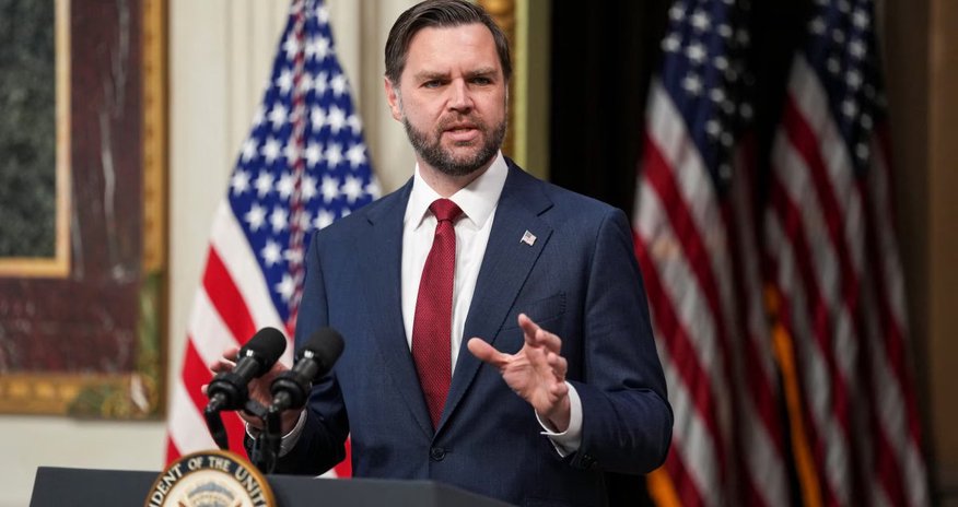 Вице-президент США продолжает нападки на Украину Вице-президент США продолжает нападки на Украину
