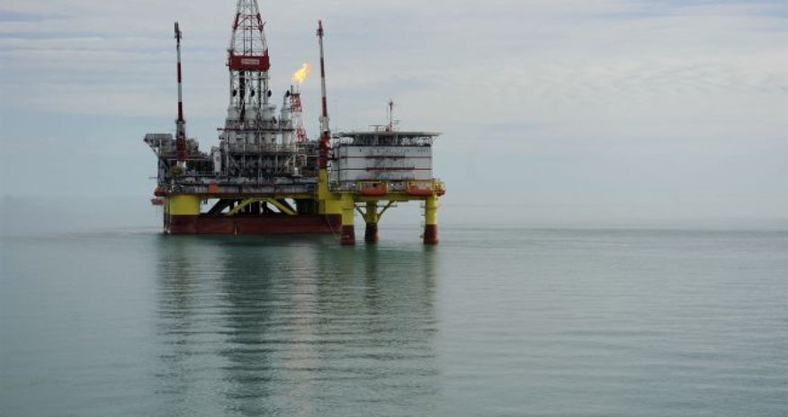 Украина ударила по буровым установкам России на Каспии Украина ударила по буровым установкам России на Каспии