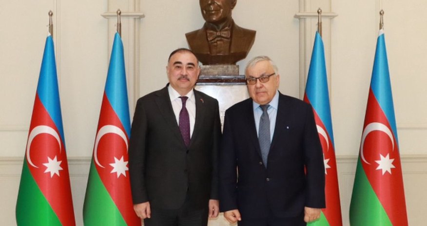 Azərbaycan və Rusiyanın Türkiyədəki səfirləri görüşüb Azərbaycan və Rusiyanın Türkiyədəki səfirləri görüşüb