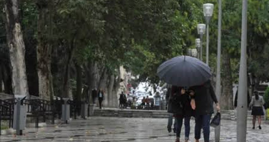 Завтра в Баку будет пасмурно, в районах ожидается снег и град Завтра в Баку будет пасмурно, в районах ожидается снег и град