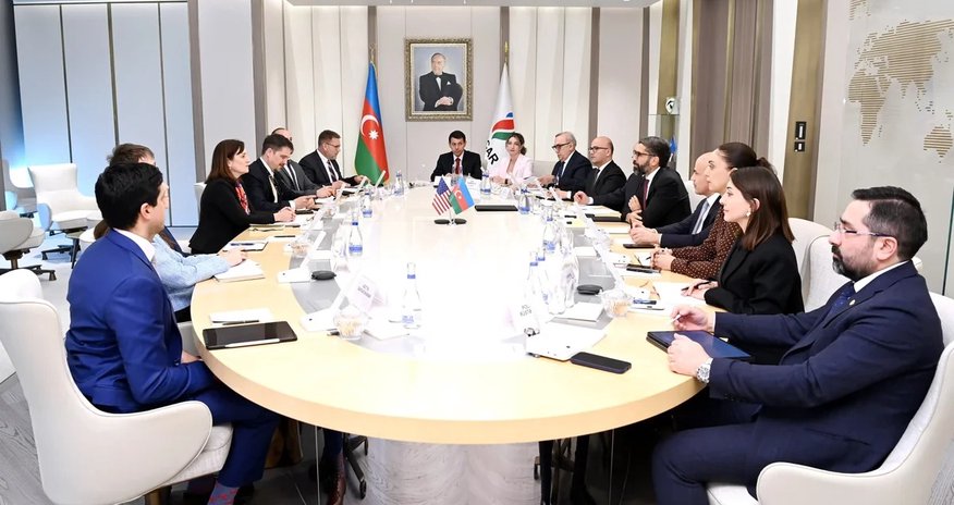 SOCAR-ın prezidenti ABŞ rəsmiləri ilə görüşüb SOCAR-ın prezidenti ABŞ rəsmiləri ilə görüşüb