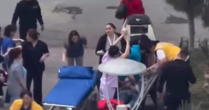 Bakıda həkim ürəyi dayanan xəstəni həyata qaytardı –Video Bakıda həkim ürəyi dayanan xəstəni həyata qaytardı –Video