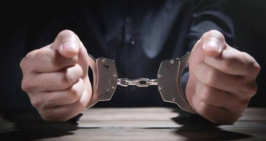 В Баку задержан мужчина за мошенничество в соцсетях под видом продажи дешевой мебели В Баку задержан мужчина за мошенничество в соцсетях под видом продажи дешевой мебели
