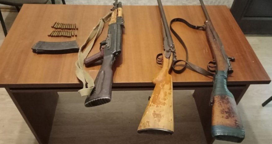 В Азербайджане изъято семь единиц незаконно хранившегося оружия В Азербайджане изъято семь единиц незаконно хранившегося оружия