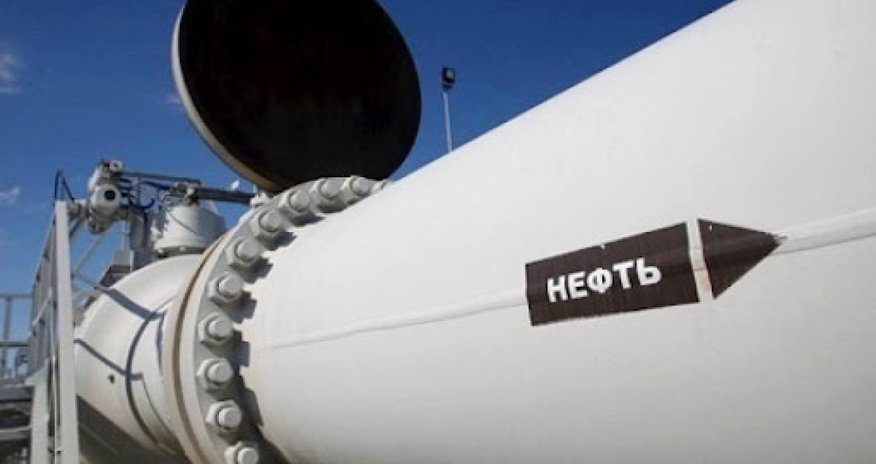 Россия рекордно зарабатывает на нефти Россия рекордно зарабатывает на нефти