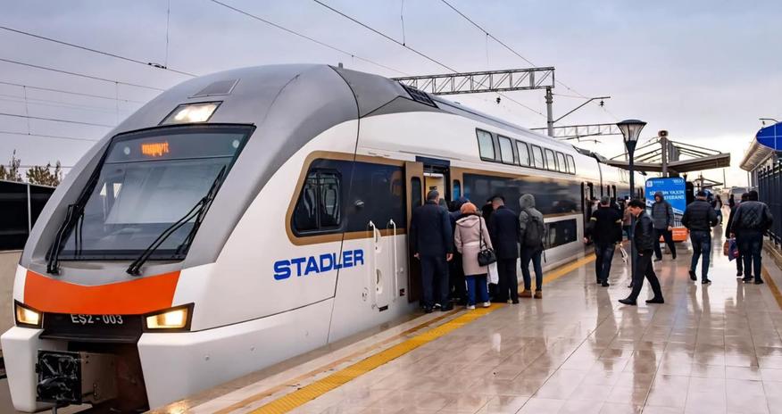 Xırdalana gedən qatarların hərəkət cədvəli dəyişdirilib Xırdalana gedən qatarların hərəkət cədvəli dəyişdirilib