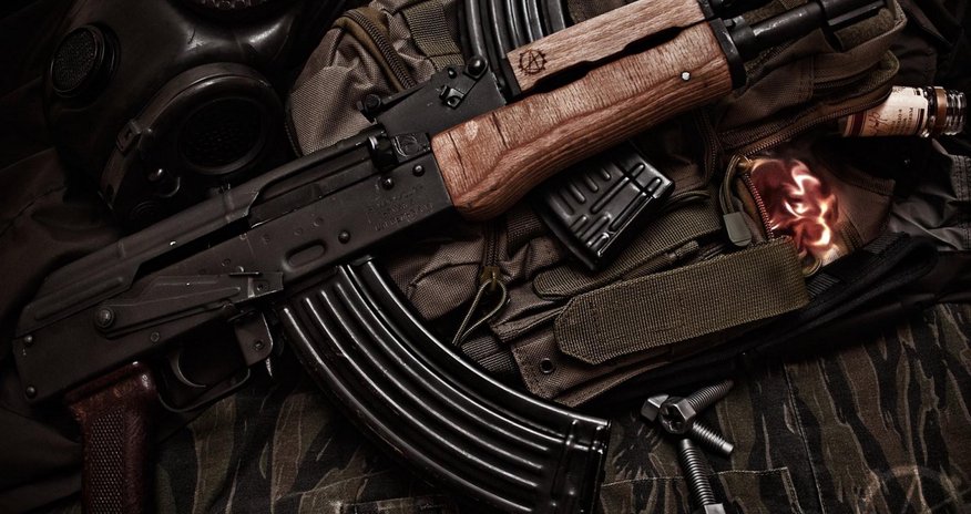 Baku taxi driver jailed for carrying Kalashnikov rifle in car Baku taxi driver jailed for carrying Kalashnikov rifle in car