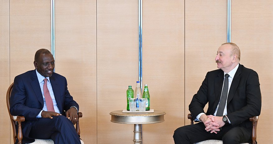 Prezident keniyalı həmkarını qəbul edib Prezident keniyalı həmkarını qəbul edib