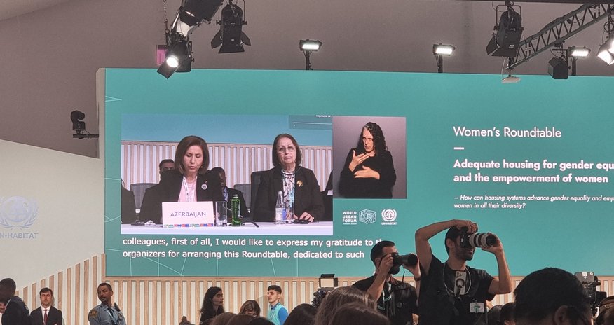 Bahar Muradova: Mənzil siyasəti gender bərabərliyi və qadınların təhlükəsizliyi baxımından strateji əhəmiyyət daşıyır Bahar Muradova: Mənzil siyasəti gender bərabərliyi və qadınların təhlükəsizliyi baxımından strateji əhəmiyyət daşıyır