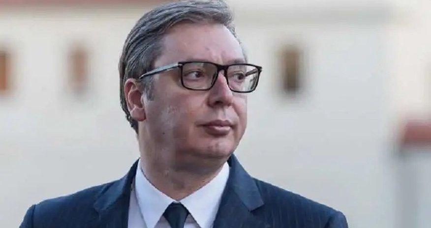 Serbiya prezidenti istefa verəcəyini açıqlayıb Serbiya prezidenti istefa verəcəyini açıqlayıb