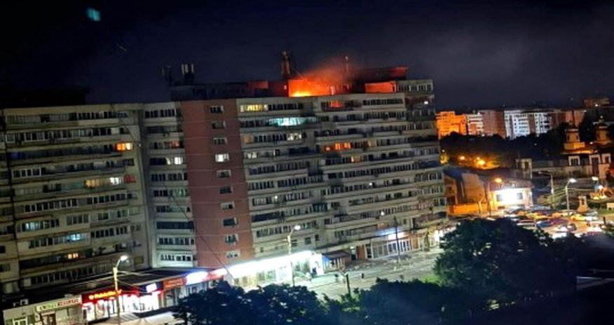 Rusiyaya məxsus PUA Rumıniyada yaşayış binasına çırpılıb Rusiyaya məxsus PUA Rumıniyada yaşayış binasına çırpılıb