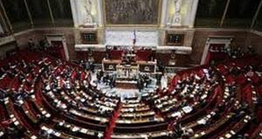 Французский парламент отменил «Черный кодекс» Французский парламент отменил «Черный кодекс»