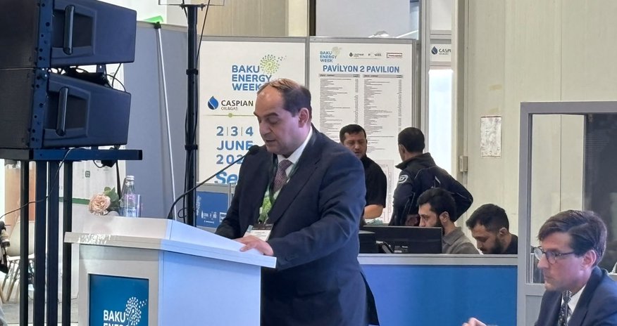 Azərbaycan 2027-ci ilədək bərpa olunan enerjinin payını 30 faizə çatdırmağı hədəfləyir Azərbaycan 2027-ci ilədək bərpa olunan enerjinin payını 30 faizə çatdırmağı hədəfləyir