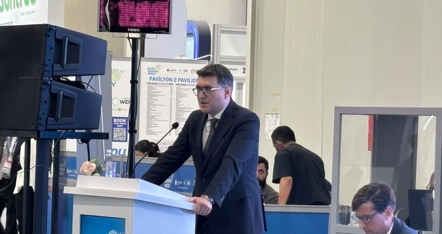 Gələn il 2 GVt enerji şəbəkəyə inteqrasiya olunacaq Gələn il 2 GVt enerji şəbəkəyə inteqrasiya olunacaq