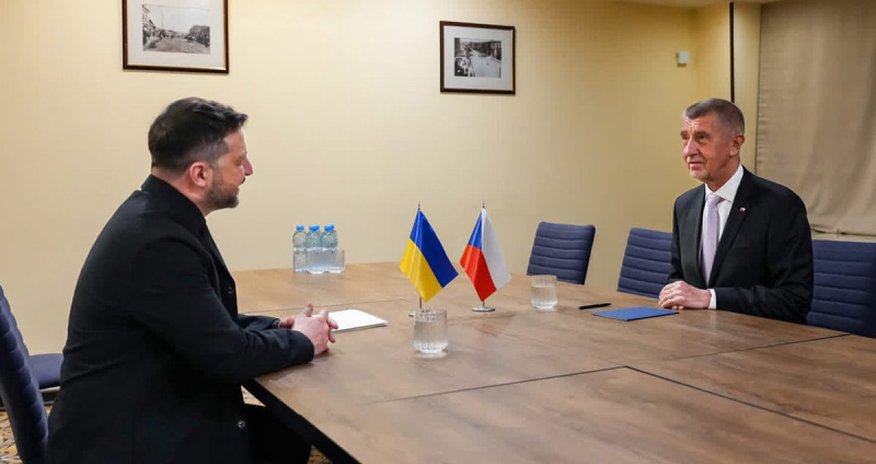 Чехия хочет азербайджанский газ и нефть через Украину Чехия хочет азербайджанский газ и нефть через Украину