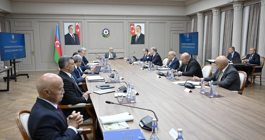 İqtisadi Şurada Ələt Azad İqtisadi Zonasının fəaliyyəti müzakirə olunub İqtisadi Şurada Ələt Azad İqtisadi Zonasının fəaliyyəti müzakirə olunub