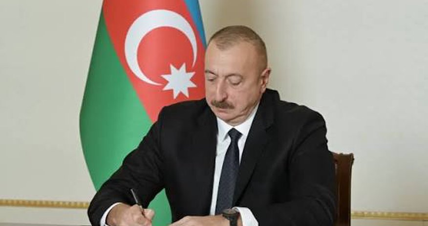 Ильхам Алиев утвердил новые правила управления аэропортами Ильхам Алиев утвердил новые правила управления аэропортами