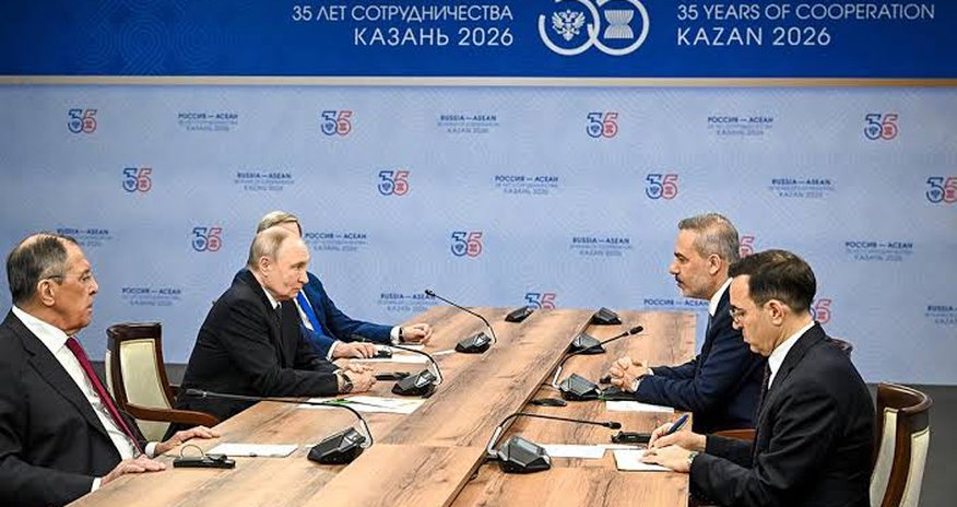 Путин и Фидан встретились в Казани Путин и Фидан встретились в Казани