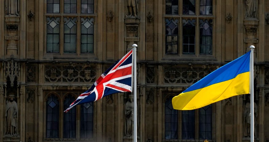 Великобритания объявила о новом пакете военной помощи Украине Великобритания объявила о новом пакете военной помощи Украине