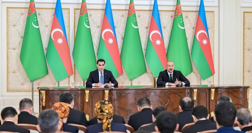 Azərbaycan və Türkmənistan prezidentləri mətbuata bəyanatlarla çıxış ediblər Azərbaycan və Türkmənistan prezidentləri mətbuata bəyanatlarla çıxış ediblər