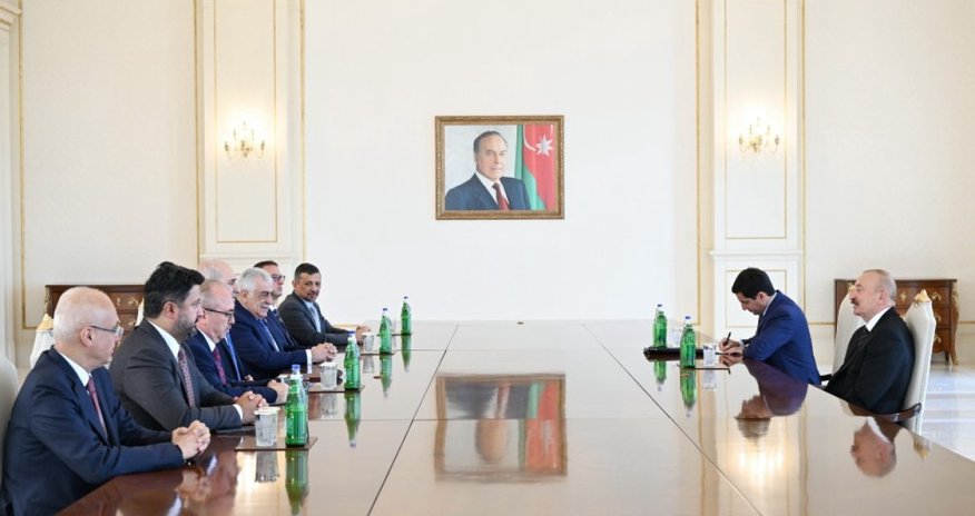 İlham Əliyev TBMM sədri Numan Kurtulmuşu qəbul edib İlham Əliyev TBMM sədri Numan Kurtulmuşu qəbul edib