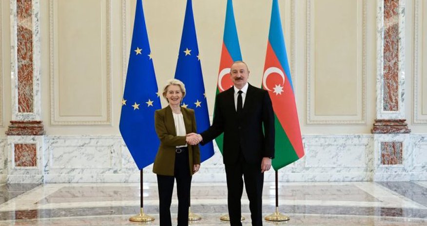 İlham Əliyev və Ursula Fon der Lyayen mətbuata bəyanatlarla çıxış ediblər - Video - Yenilənib İlham Əliyev və Ursula Fon der Lyayen mətbuata bəyanatlarla çıxış ediblər - Video - Yenilənib