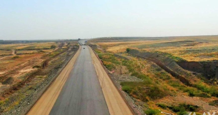 Əsgəran–Xocalı–Xankəndi avtomobil yolunun tikintisi 86 faiz icra olunub Əsgəran–Xocalı–Xankəndi avtomobil yolunun tikintisi 86 faiz icra olunub