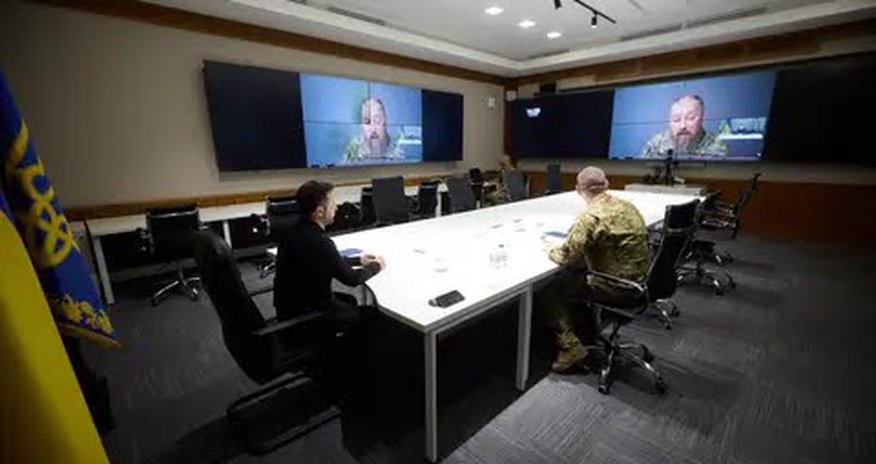 Зеленский посовещался с боевыми командирами Зеленский посовещался с боевыми командирами