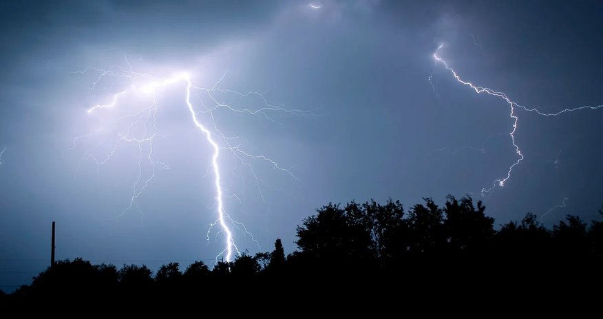 В ряде горных районов Азербайджана наблюдаются ливни и грозы В ряде горных районов Азербайджана наблюдаются ливни и грозы