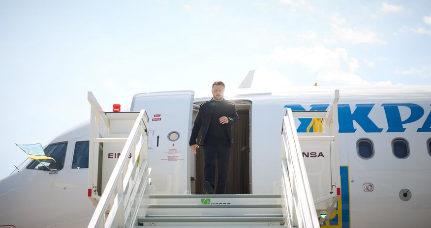 Zelenskiy arrives in United States for talks with Trump Zelenskiy arrives in United States for talks with Trump