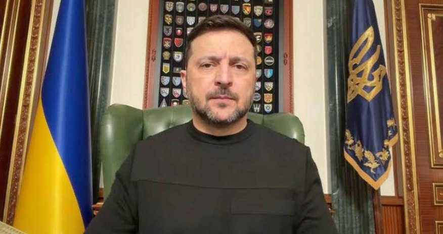 Зеленский предупреждает украинцев Зеленский предупреждает украинцев