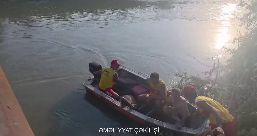 Ağcabədidə su kanalına yıxılan şəxs xilas edilib Ağcabədidə su kanalına yıxılan şəxs xilas edilib