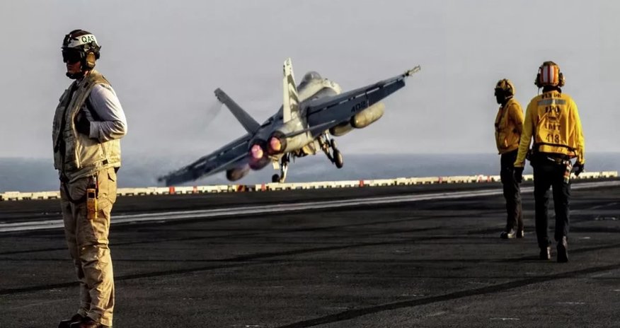 США и Израиль обсуждают возможные удары по энергетической инфраструктуре Ирана США и Израиль обсуждают возможные удары по энергетической инфраструктуре Ирана