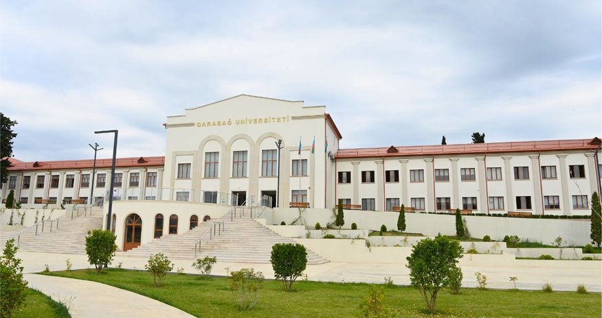 Qarabağ Universiteti bu il 49 ixtisas üzrə tələbə qəbulu aparacaq Qarabağ Universiteti bu il 49 ixtisas üzrə tələbə qəbulu aparacaq
