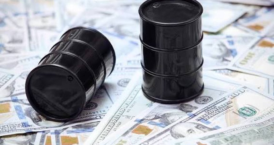 Neft qiymətləri 5 %-dən çox ucuzlaşıb Neft qiymətləri 5 %-dən çox ucuzlaşıb