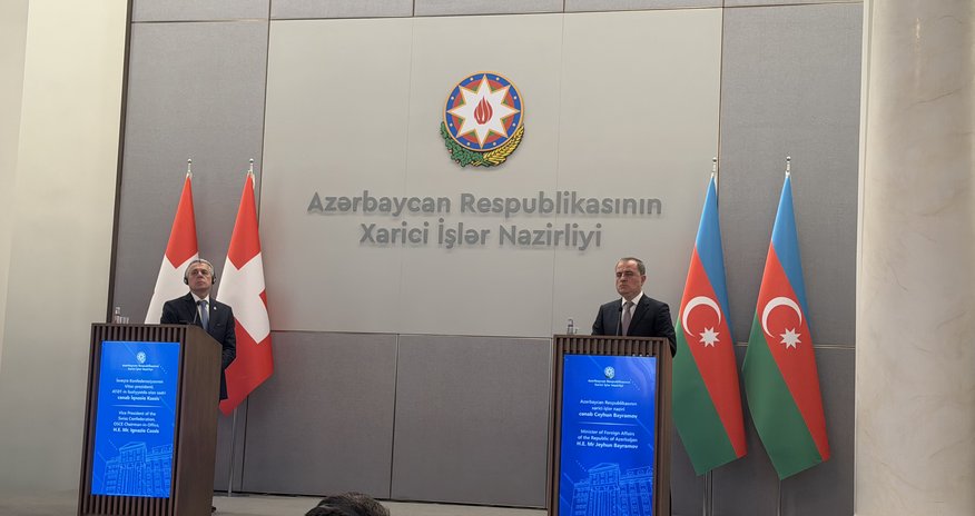 Глава МИД Швейцарии пользуется АЗС компании SOCAR Глава МИД Швейцарии пользуется АЗС компании SOCAR