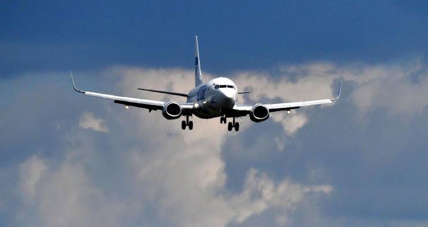 Tümendən Bakıya uçan "UTair" təyyarəsi Ufada məcburi eniş edib Tümendən Bakıya uçan "UTair" təyyarəsi Ufada məcburi eniş edib