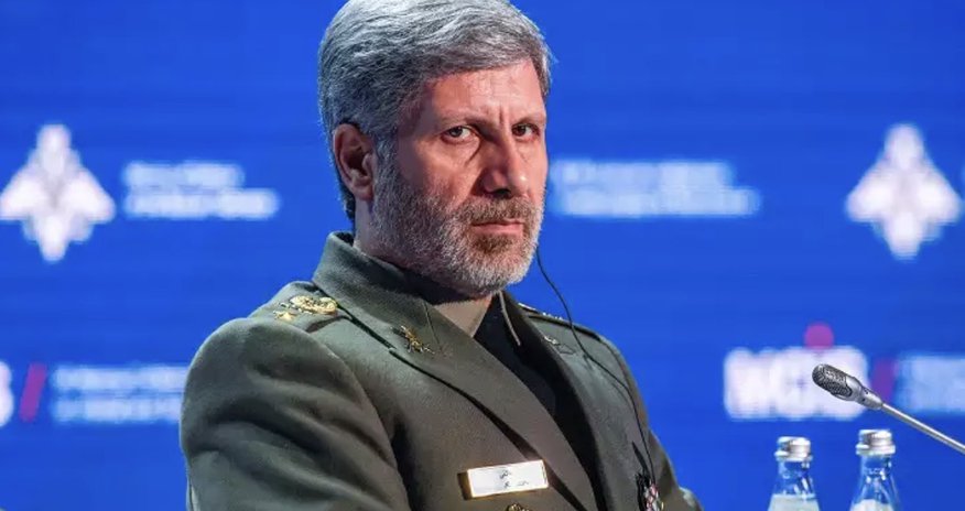 Иран объявил награду за пленение или ликвидацию американских военных — Tasnim Иран объявил награду за пленение или ликвидацию американских военных — Tasnim