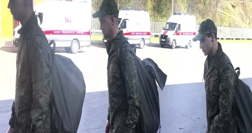 Россия и Украина провели обмен военнопленными по формуле «103 на 103» Россия и Украина провели обмен военнопленными по формуле «103 на 103»