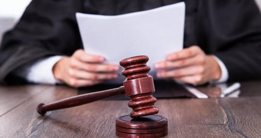 Bakıda azyaşlı bacısına qarşı cinayətdə təqsirli bilinən şəxsə 7,5 il həbs verilib - məhkəmə işi Bakıda azyaşlı bacısına qarşı cinayətdə təqsirli bilinən şəxsə 7,5 il həbs verilib - məhkəmə işi